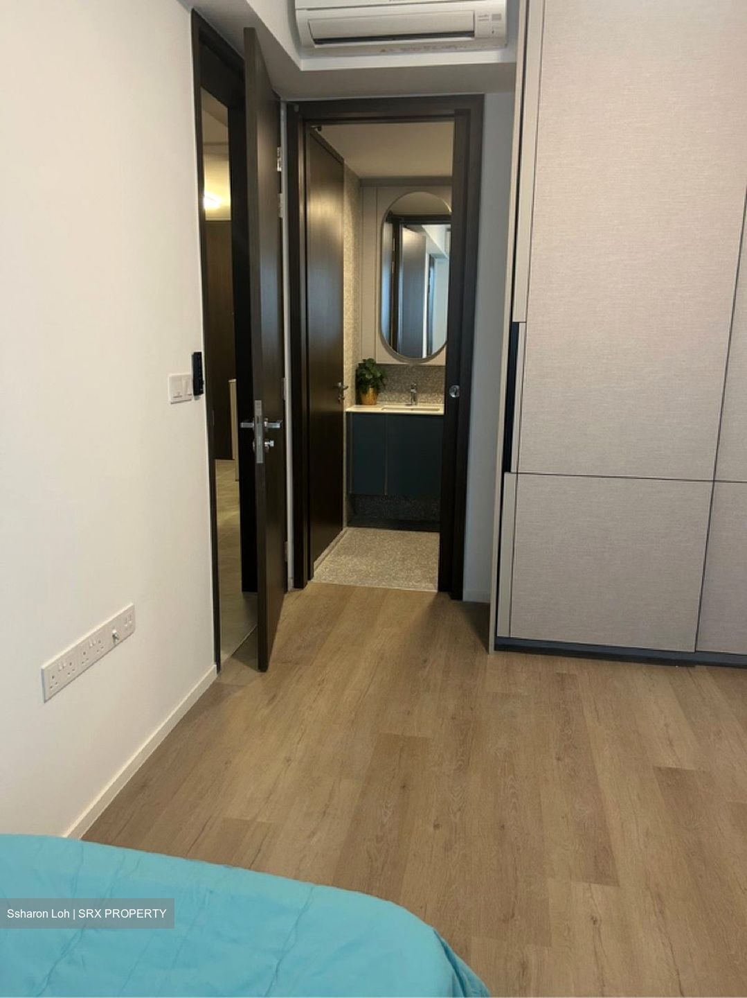 Clavon (D5), Apartment #599717411